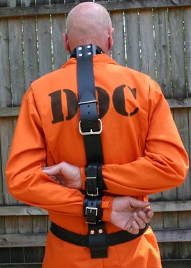 Collar to Wrist behind back restraint